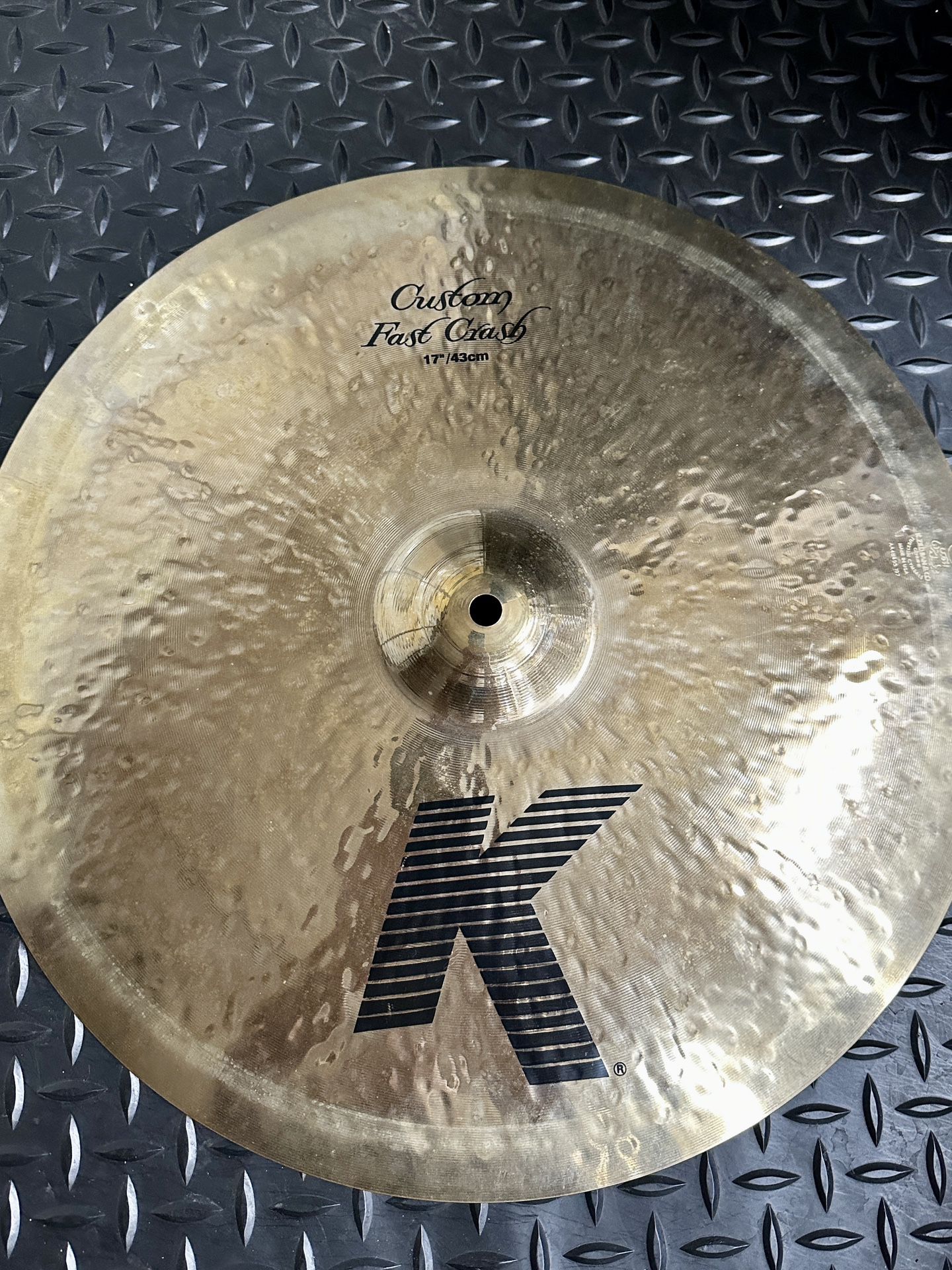 17” & 18” Zildjian K Custom Fast Crash Cymbals