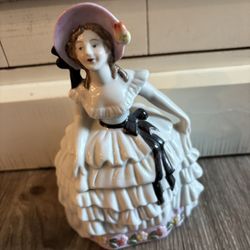 Vintage Victorian Figurine Top Comes Off