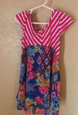 Girls dress