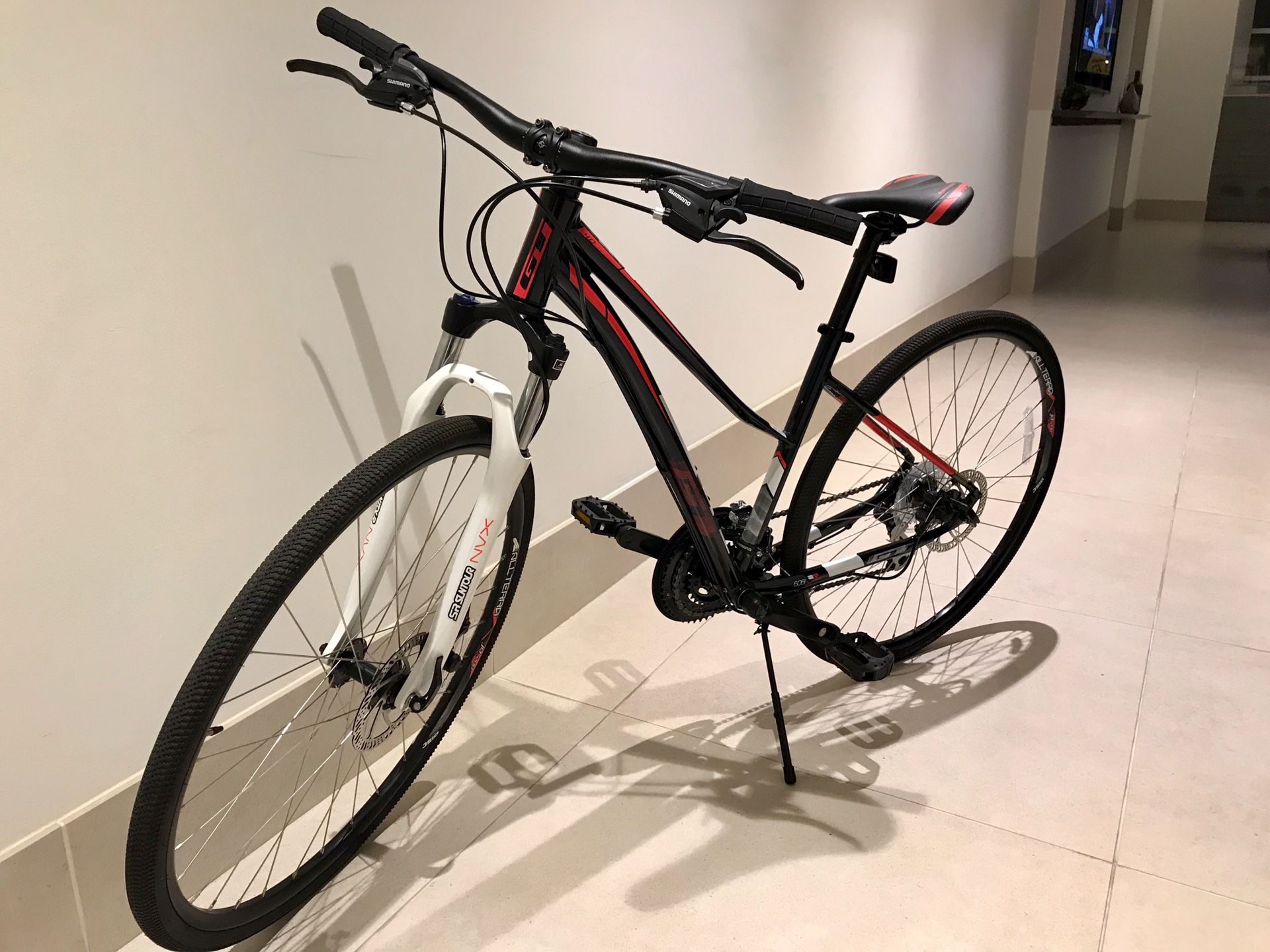GT Transeo 4.0 Hybrid Bike
