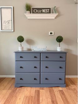 ✨🩶Beautiful solid pine dresser🩶✨