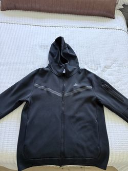 Black Nike Tech Sweater