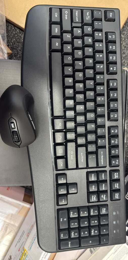 Wireless Keyboard And Mouse Combo C203, Black   New  