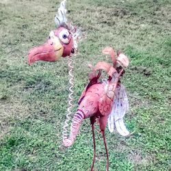 5' TALL VINTAGE LOOK METAL YARD SCULPTURE FROM CANTON TX $25