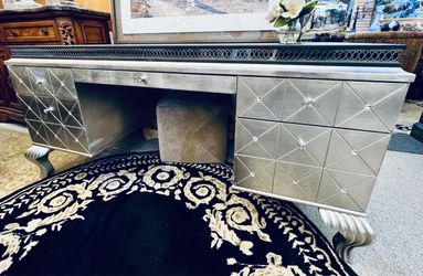 AICO By Michael Amini Hollywood Swank DESK - GA