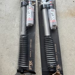 Performance Elite Series 2.5 Reservoir Shock (Pair) - Adjustable Vehicle: Ford F-150 (2021-2023))