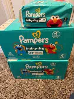 Pampers size 4/5 bundle for $50