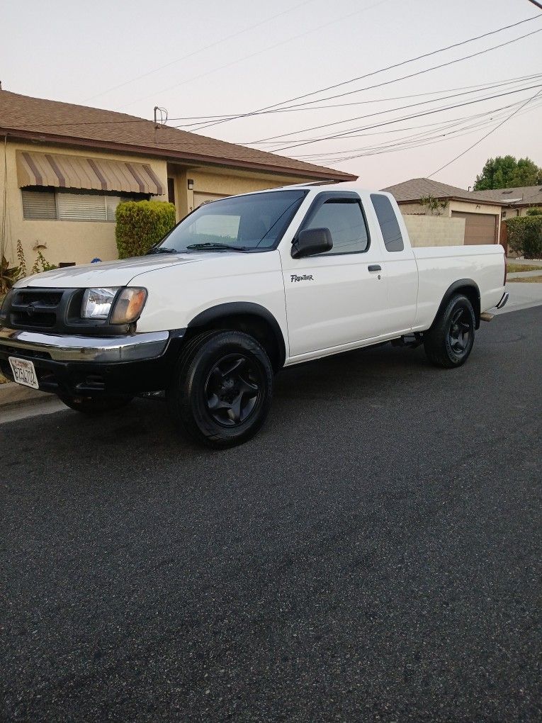 1999 Nissan Frontier