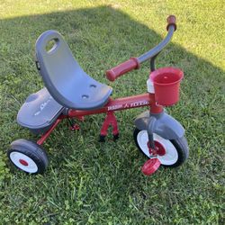 Radio Flyer Toddler Tricycle 