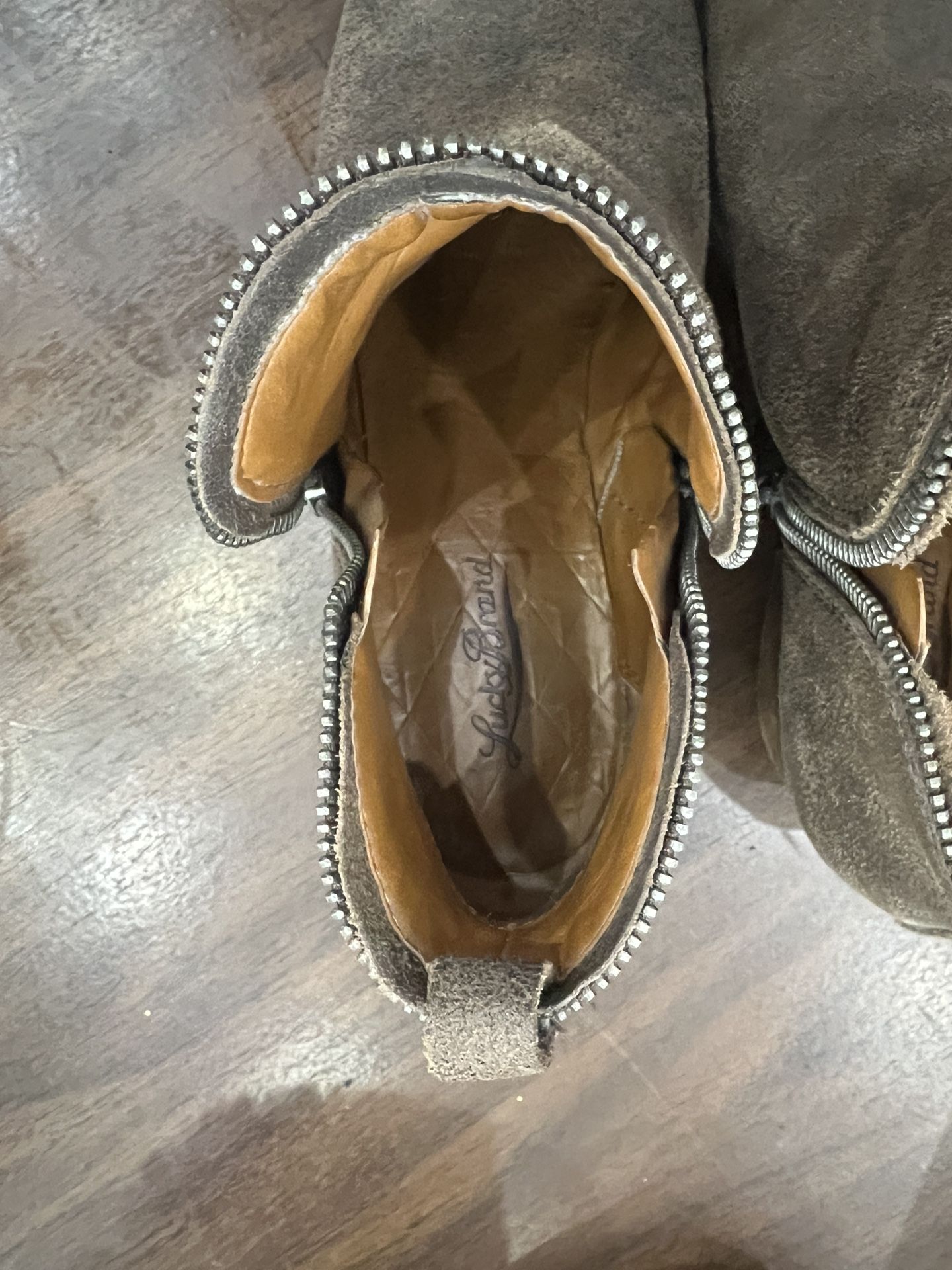 Lucky Brand 7.5 Leather Brownish