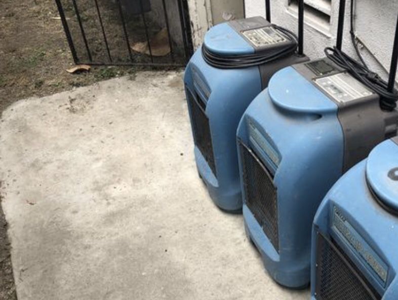 2 non-working Dri-Eaz Drizair 1200 model FOR PARTS DRIEAZ F203 COMMERCIAL DEHUMIDIFIERS TAKE BOTH TODAY NEED OUT 1st $300 takes it 90064