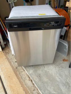 Whirlpool Dishwasher 