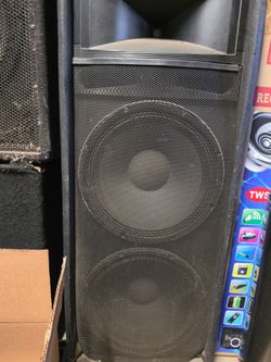 VENDO ESTAS BOSINAS MARCA JBL 2 BOSINAS Y 2 BAJOS USADOS LEER VIEN LA DISCRESION DE ABAJO 👇 POR FABOR 👇 PARA SABER QUE ES LO QUE TIENEN 👇
