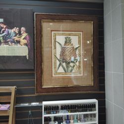Pineapple Picture Display At Art Gallery 