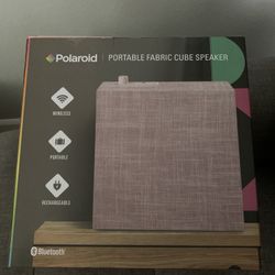 Polaroid Bluetooth speaker