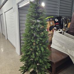 HOLIDAY LIVING 7 ft. PENCIL ANDOVER PINE TREE
