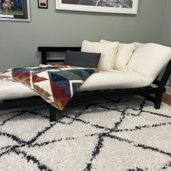 World Market Fouton / Daybed / Studio Sofa