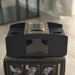 New - Automatic Card Shuffler 