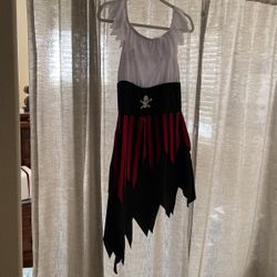 Child’s Pirate Girl Costume