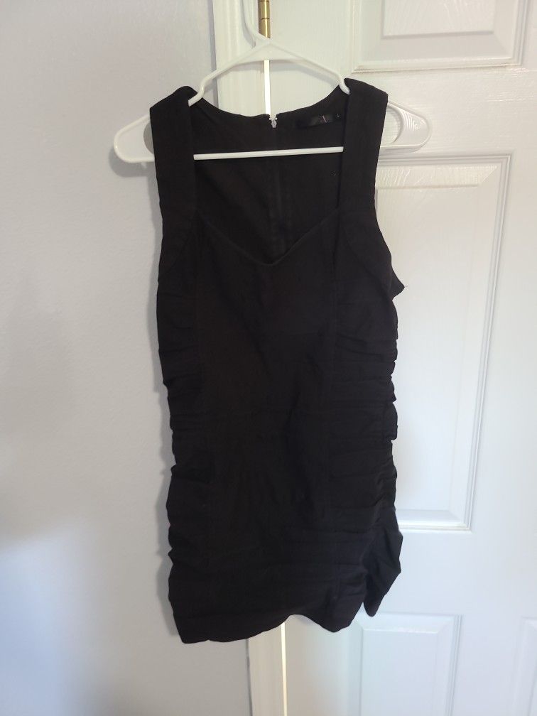 Black Sleeveless Bodycon Dress