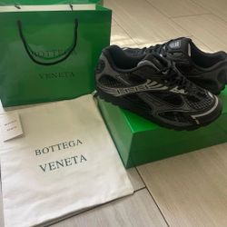 Black Bottega Veneta Orbit Shoes