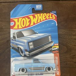 Hot Wheels 83 Silverado Trade