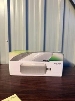 Bose SoundLink Flex 2nd Gen Portable Speaker