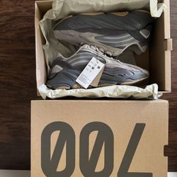 Yeezy 700 V2 Tephra 