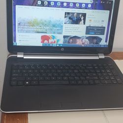 HP Pavillion AMD A6 520 AP2 2.0 Ghz 500 HD 8Gig Ram Webcam  DVD Player 
