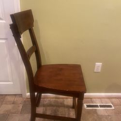 Set Of 4 Counter Height Chairs