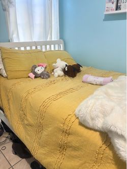 Full bed white frame