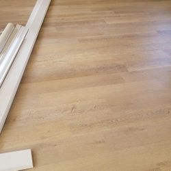 Vinyl, SPC, Laminated Flooring
