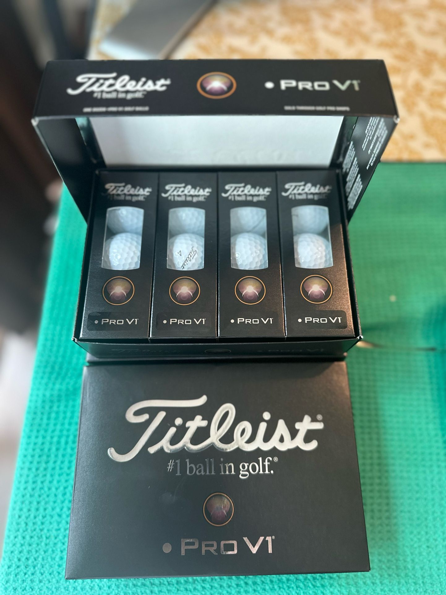 2025 Titleist Pro V1 Left Dot 1 Dozen New