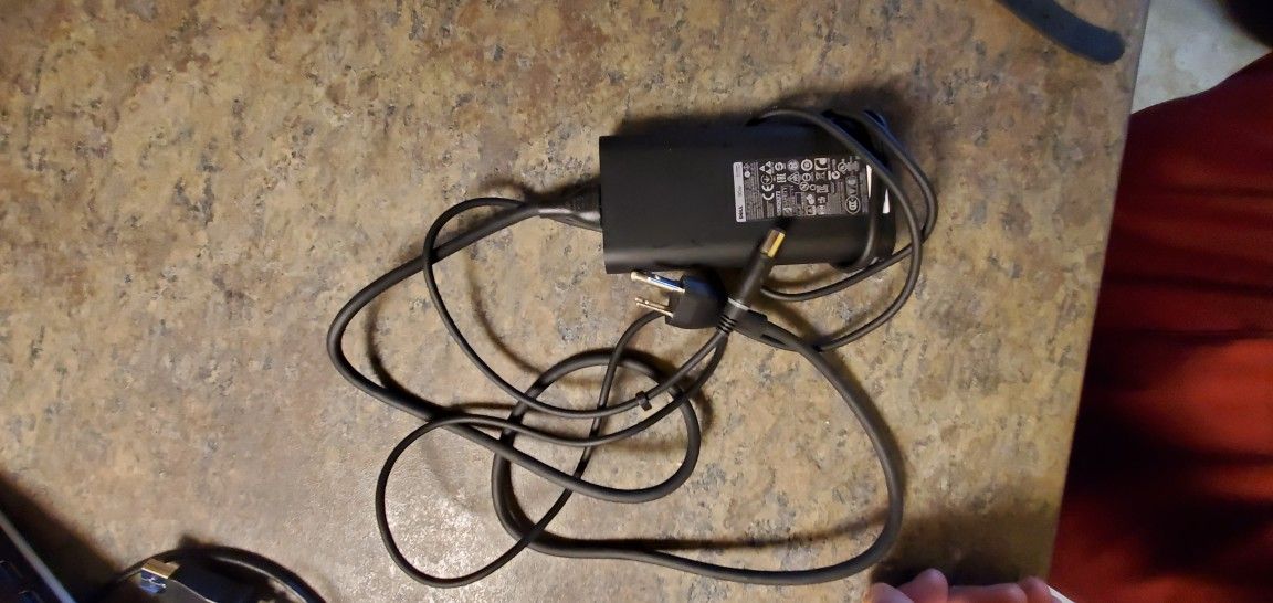 DELL 90W laptop AC adapter