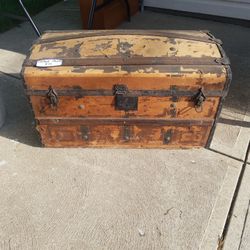 Vintage Trunk