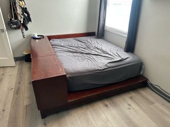Pottery Barn Teen Bed with Storage