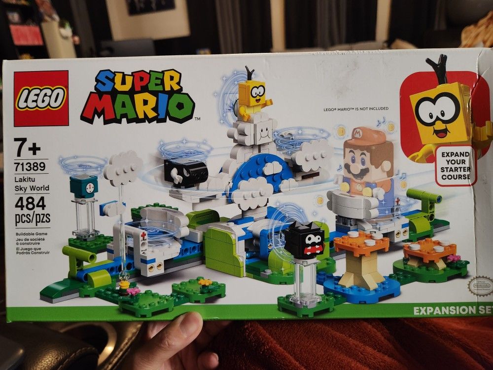 New Lego Super Mario Lakitu Sky World 484pc 7+