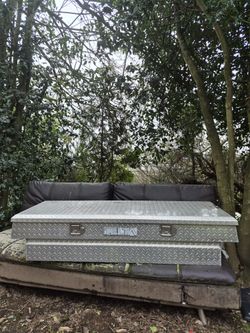 Small truck Bed Toolbox