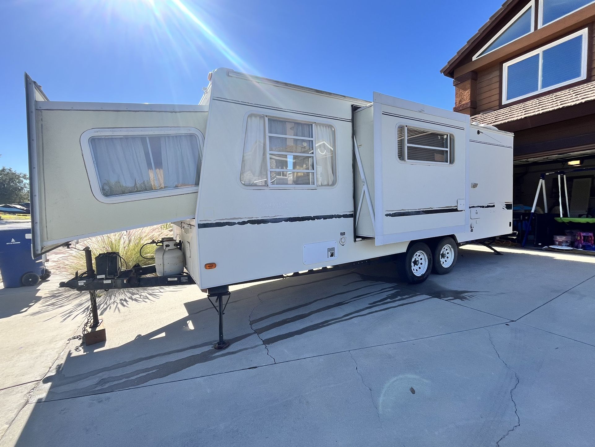 2002 Coleman Caravan Travel Trailer for Sale in Riverside, CA OfferUp