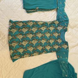 Pakistani Dress Shalwar Qameez