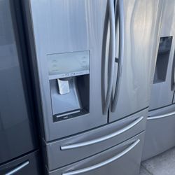 Samsung Beverage Door refrigerator