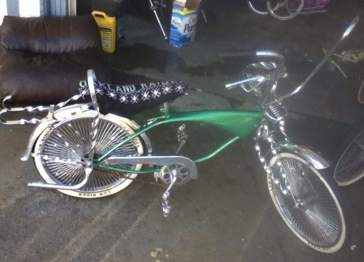 Lowrider bike