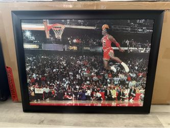 Jordan wood frame canvas photo
