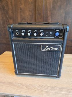 Kustom KXB1
