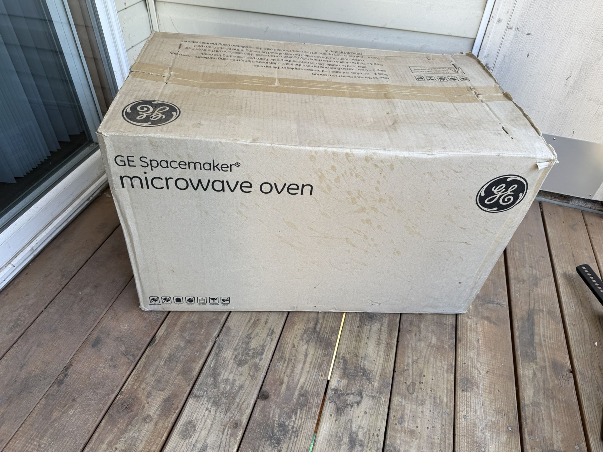 Microwave Oven