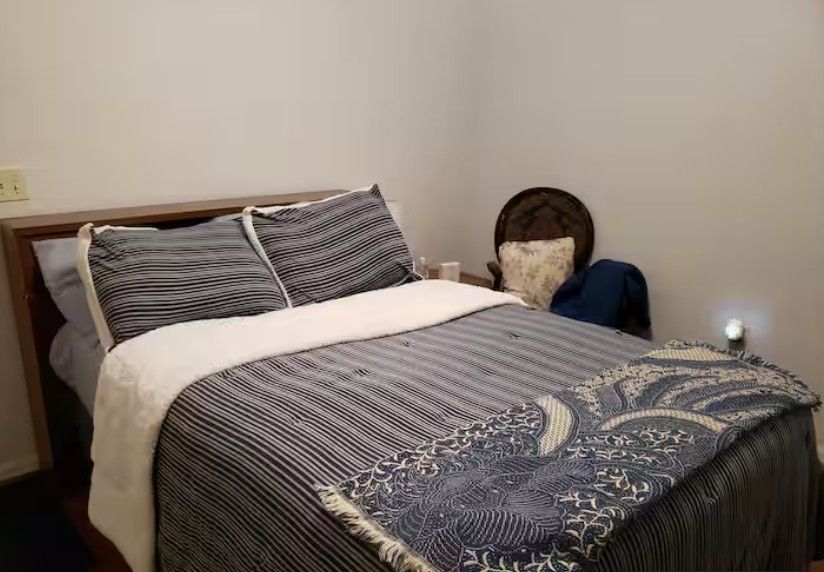 Full Size Bed Set