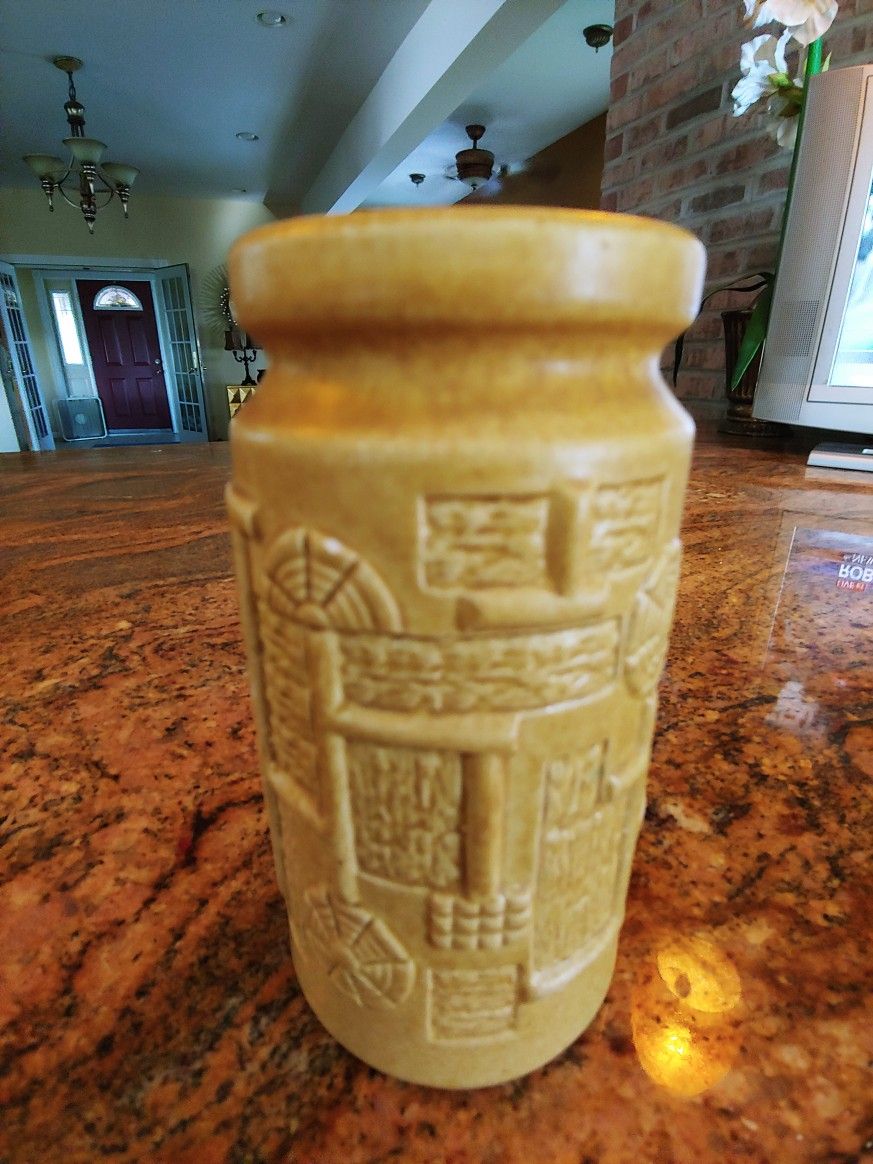 Excellent Vase