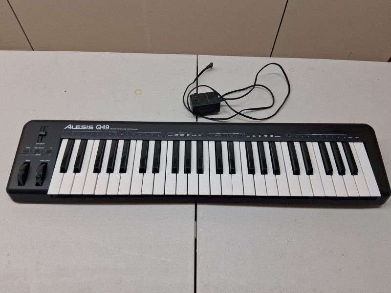 Alesis Q49 49 Key MIDI Controller (Fatar Keybed)