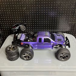 Traxxas Rustler VXL
