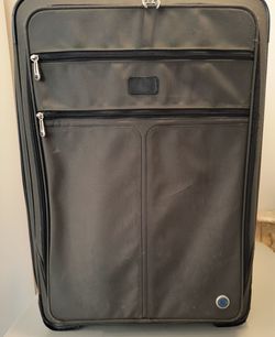 Boyt 29" Expandable Suitcase